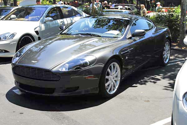 Aston_Martin_DB9_2009_ADE0041-aaff-2008.jpg