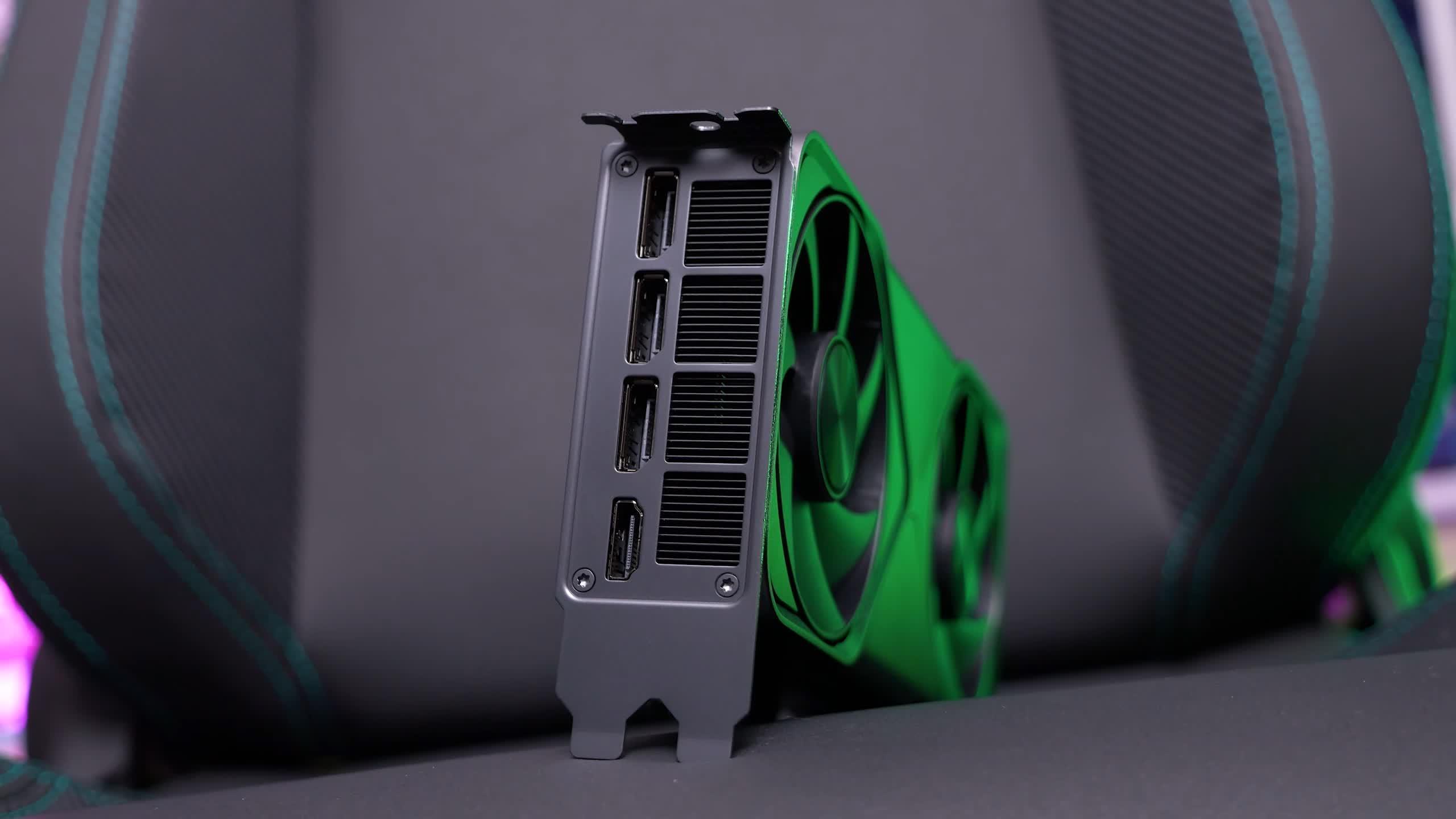 www.techspot.com