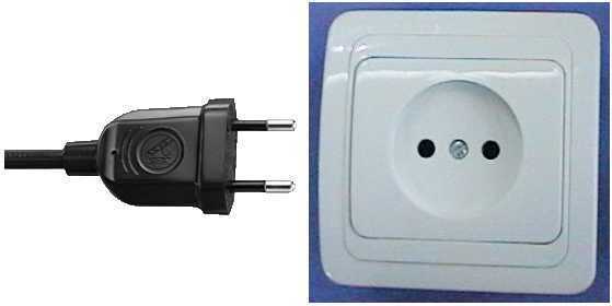 Plug-socket-in-Bali.jpg