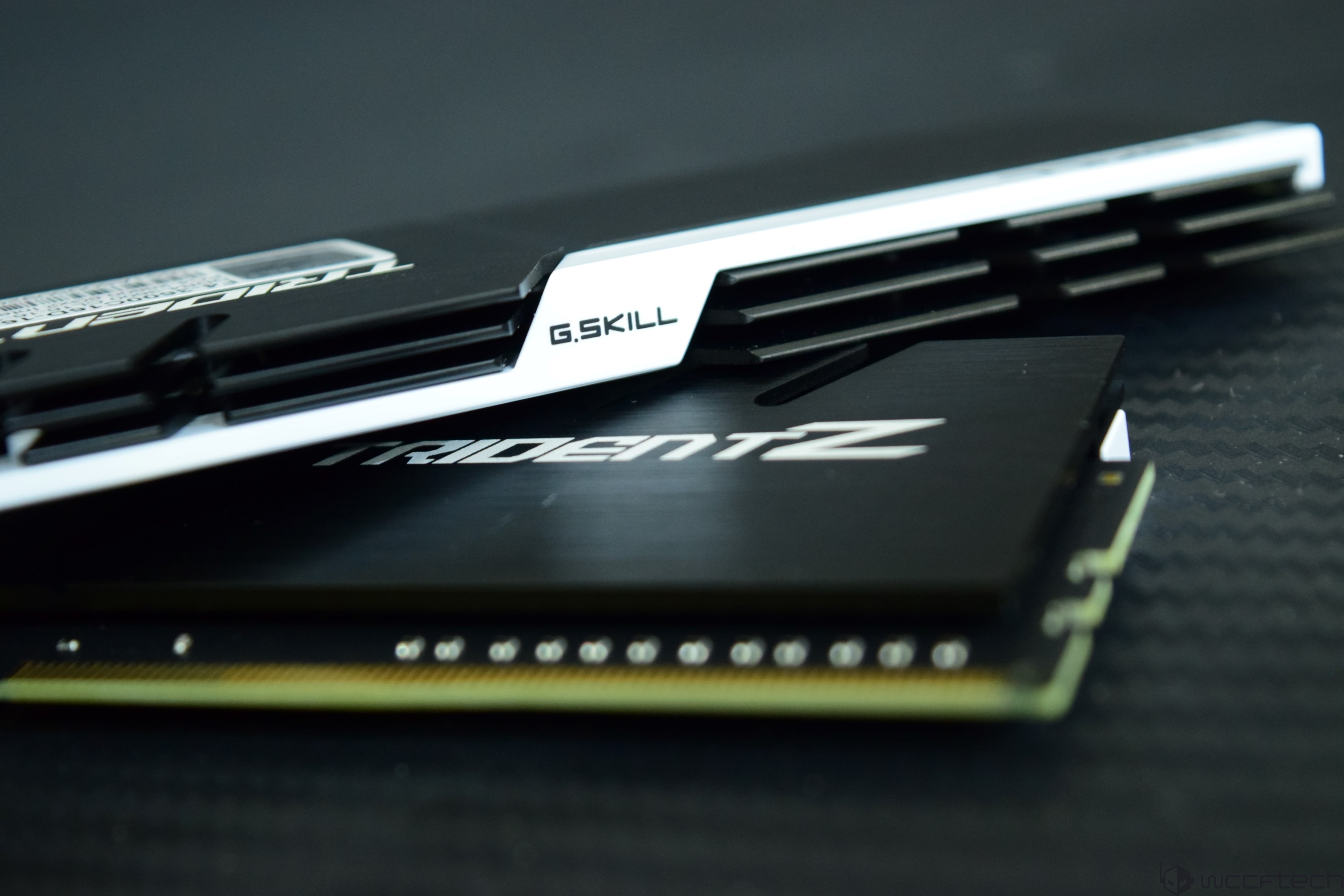 GSKILL-TridentZ-16-GB-3600_7-Custom.jpg