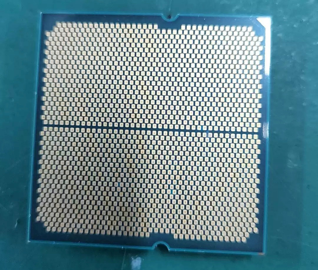 AMD-RYZEN-7600ES-PICTURE2.jpg
