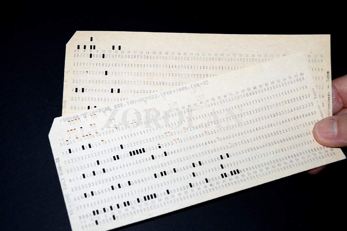 vintage-mainframe-computer-perforated-punch-cards-ibm-80-column-card-format.jpg