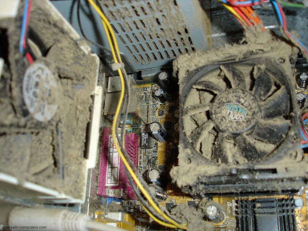 dusty-computer.jpeg